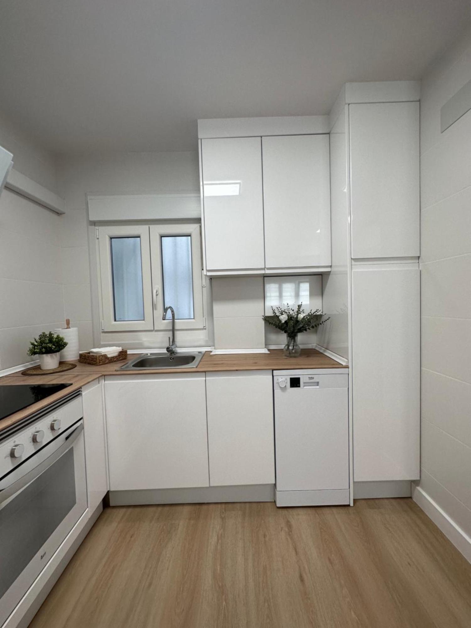 Salitre Rooms Сантандер Екстериор снимка